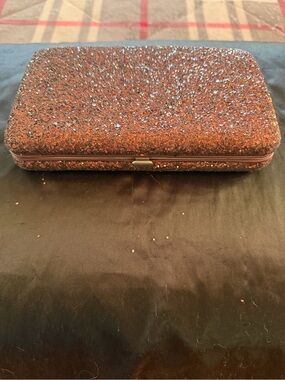 Glitter Clutch Wallet in Burgundy
